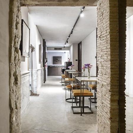 Unicum Suite Napoli Centro Storico Exterior photo